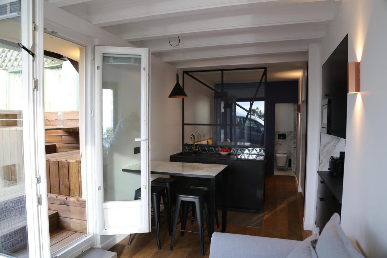 Appartement Face Mer Avec Terrasse Et Parking Trouville-sur-Mer Luaran gambar