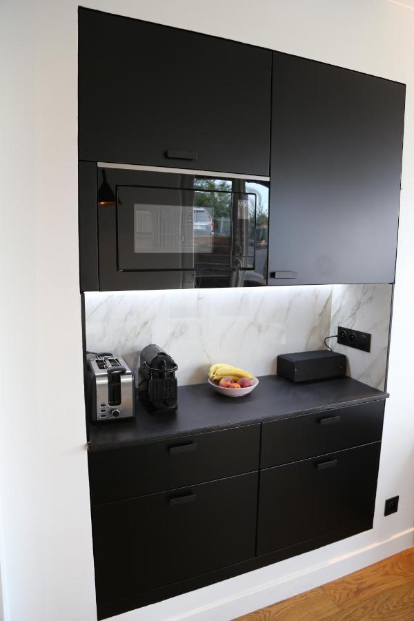 Appartement Face Mer Avec Terrasse Et Parking Trouville-sur-Mer Luaran gambar